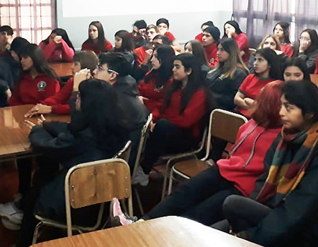 Charla - taller sobre violencia de género en el Colegio Dalmacio y Constantino Vélez Sarsfield